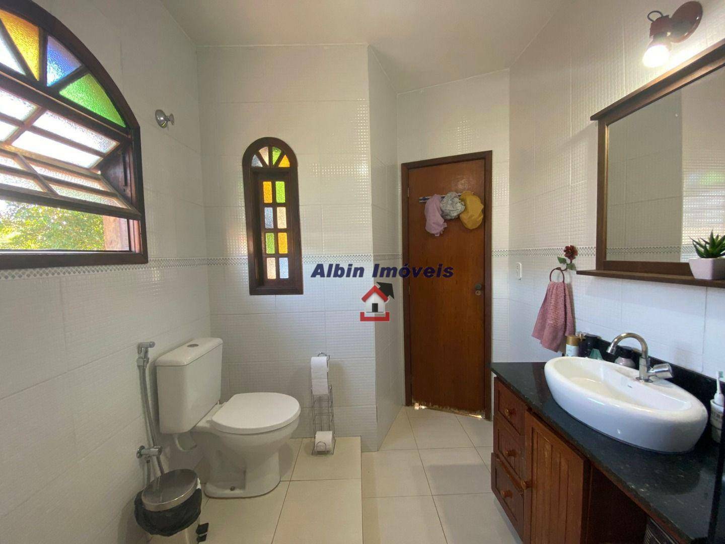 Casa à venda com 6 quartos, 360m² - Foto 26