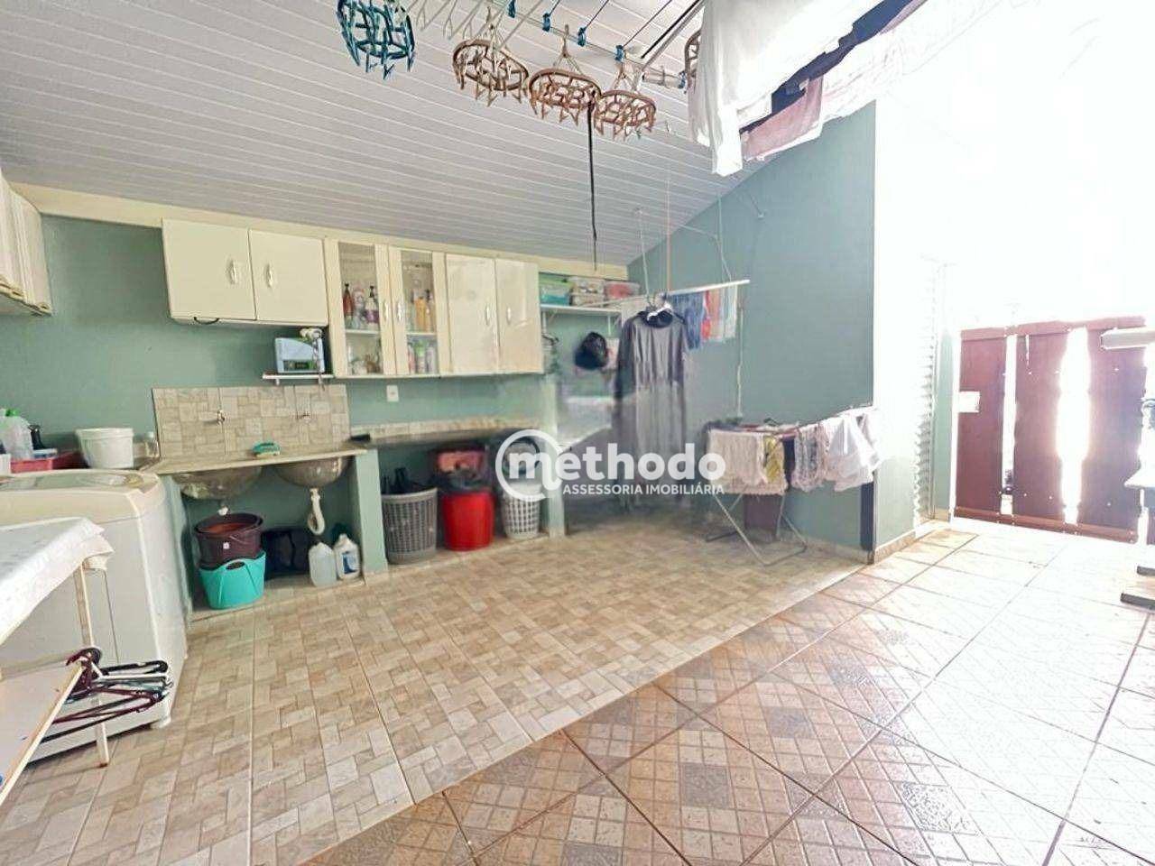 Casa à venda com 3 quartos, 250m² - Foto 22