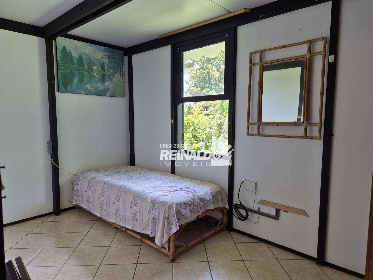 Casa de Condomínio à venda com 3 quartos, 229m² - Foto 9