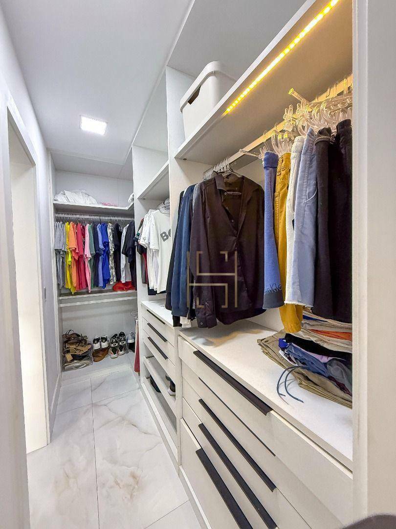 Casa de Condomínio à venda com 4 quartos, 500m² - Foto 21
