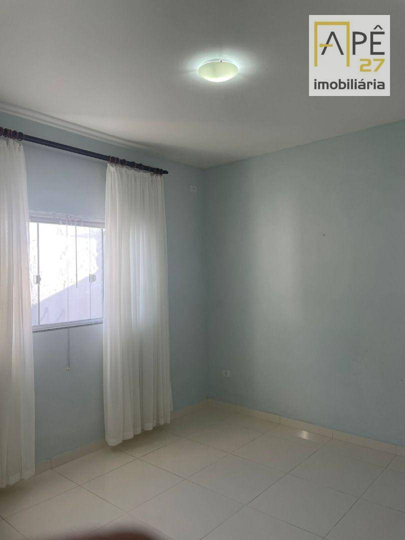 Casa à venda com 2 quartos, 150m² - Foto 3