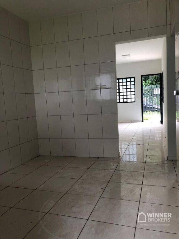 Casa à venda com 2 quartos, 55m² - Foto 4