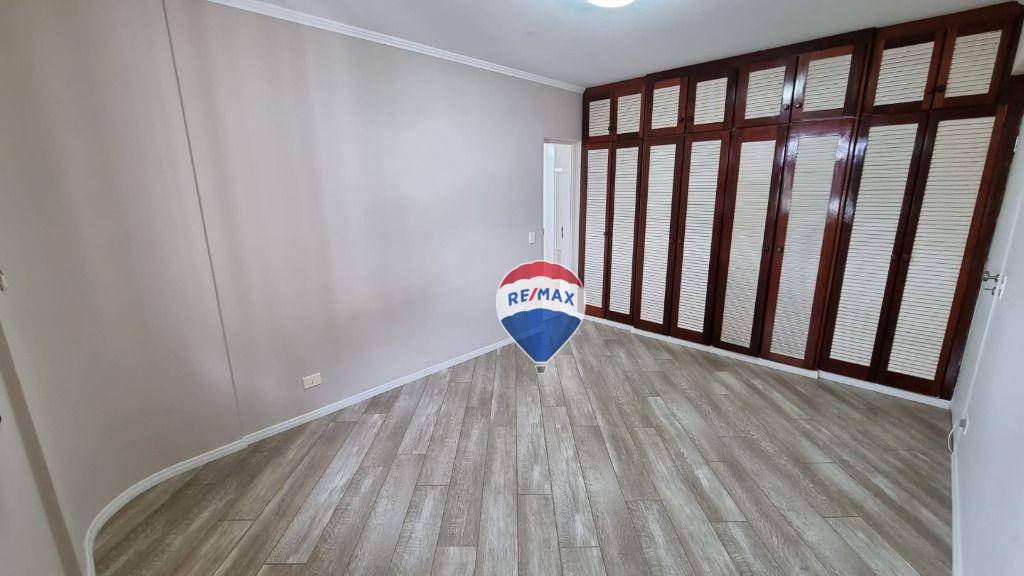 Apartamento à venda com 3 quartos, 207m² - Foto 13