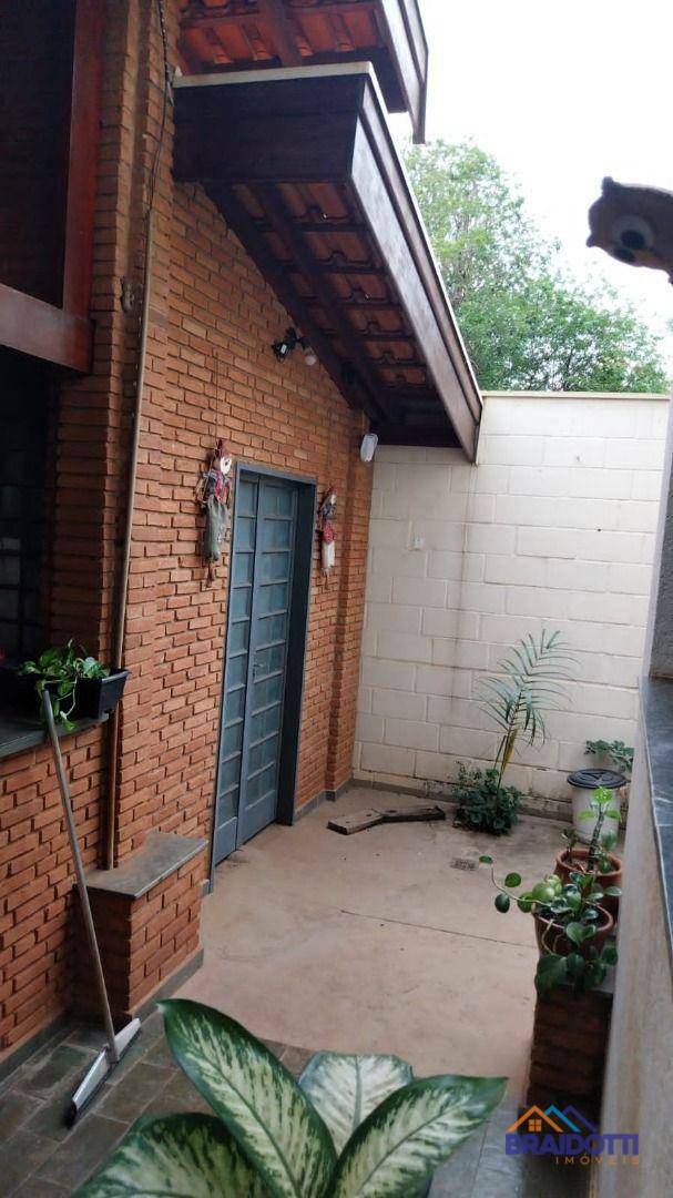 Chácara à venda com 6 quartos, 400m² - Foto 11