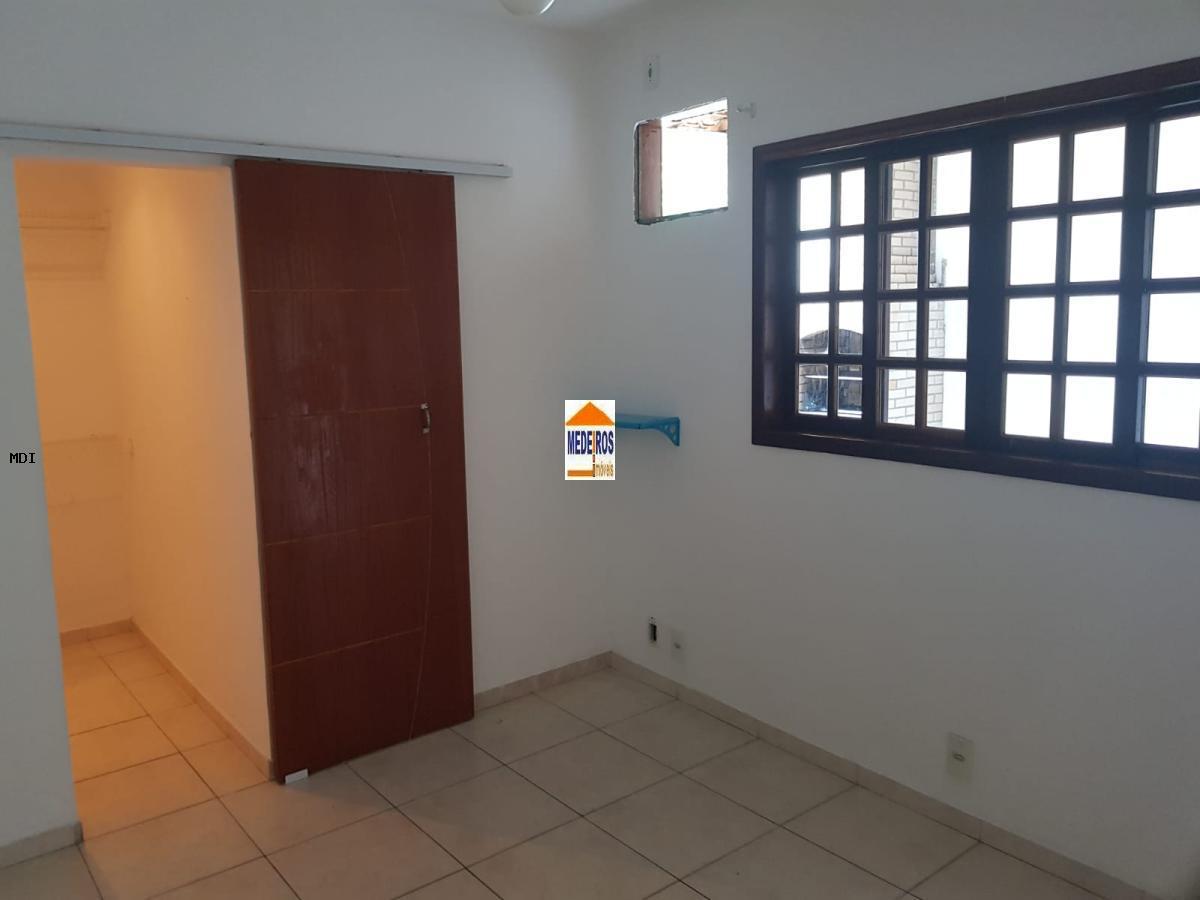 Casa à venda com 4 quartos, 185m² - Foto 20