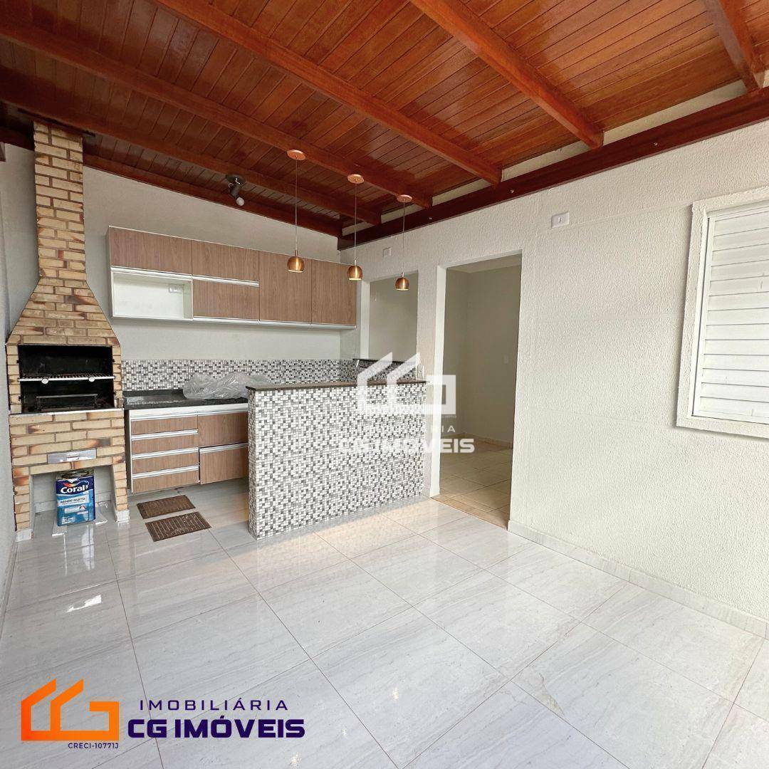 Casa à venda com 2 quartos, 41m² - Foto 3