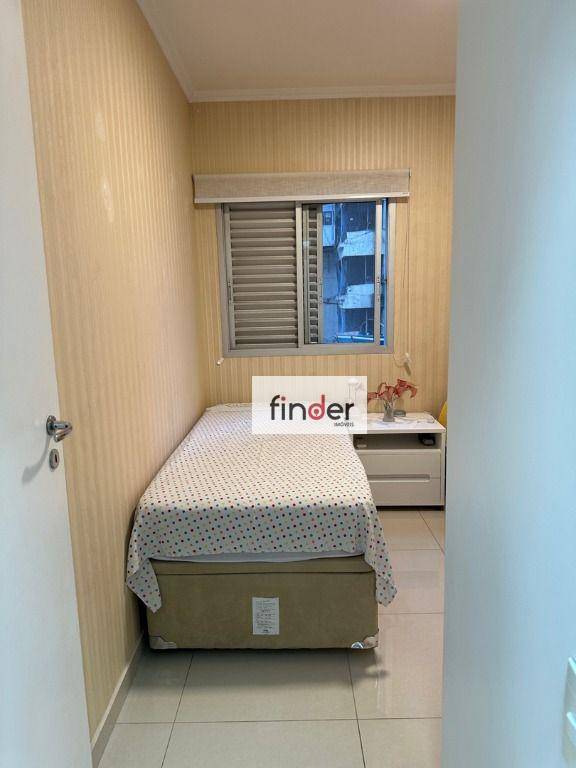 Apartamento à venda com 3 quartos, 75m² - Foto 17