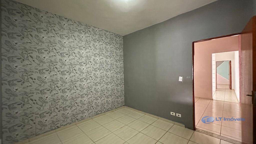 Casa à venda com 2 quartos, 99m² - Foto 5