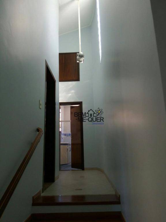 Sobrado à venda com 3 quartos, 300m² - Foto 10