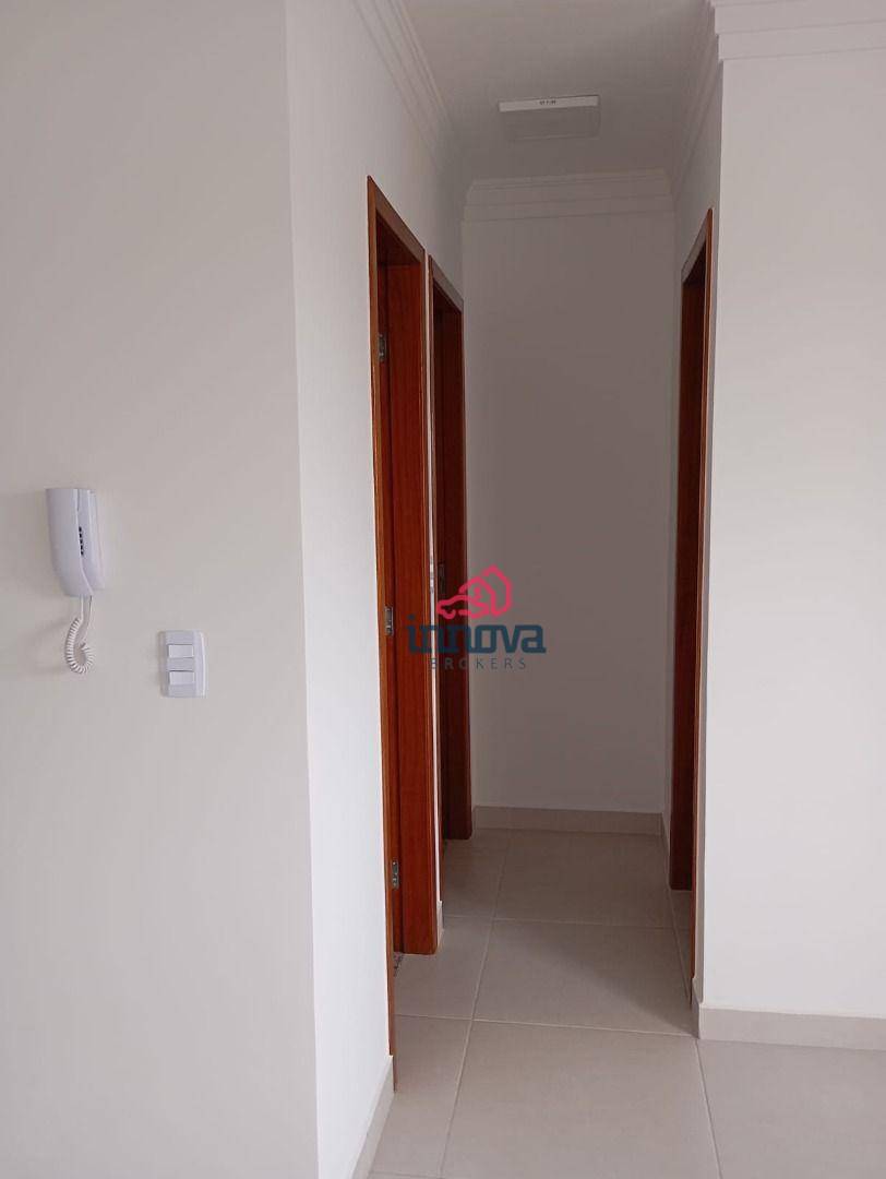 Apartamento à venda com 2 quartos, 40m² - Foto 5