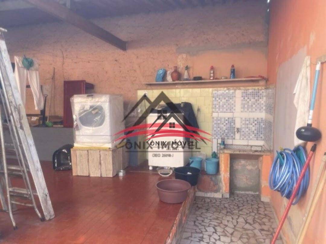 Casa à venda com 2 quartos, 140m² - Foto 21