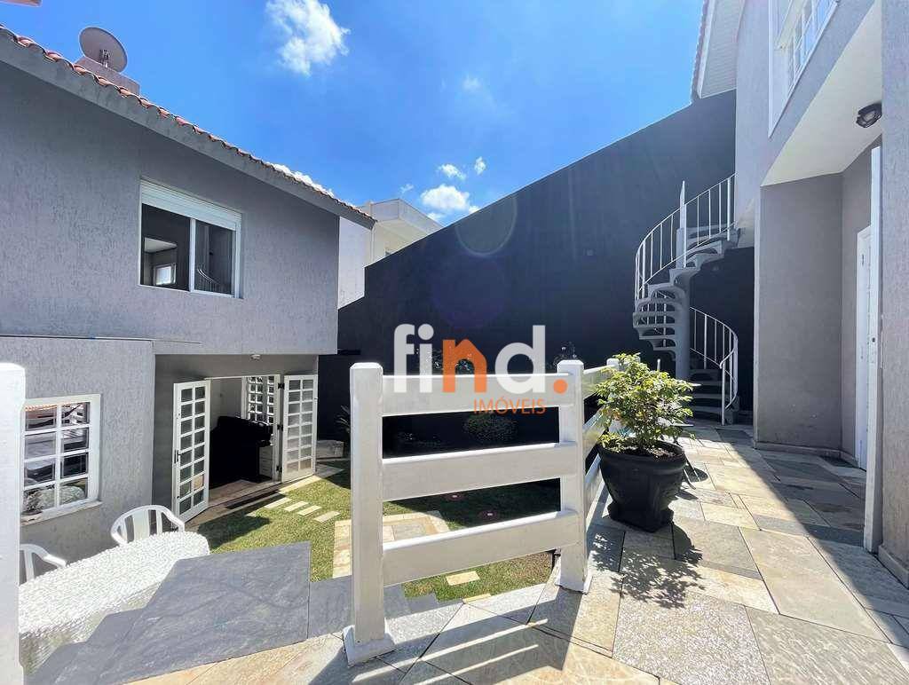 Casa de Condomínio à venda com 5 quartos, 285m² - Foto 19