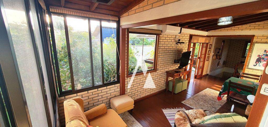 Casa de Condomínio à venda com 6 quartos, 320m² - Foto 36