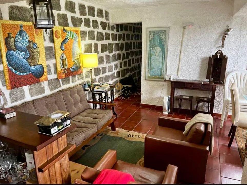 Casa à venda com 4 quartos, 1200m² - Foto 10