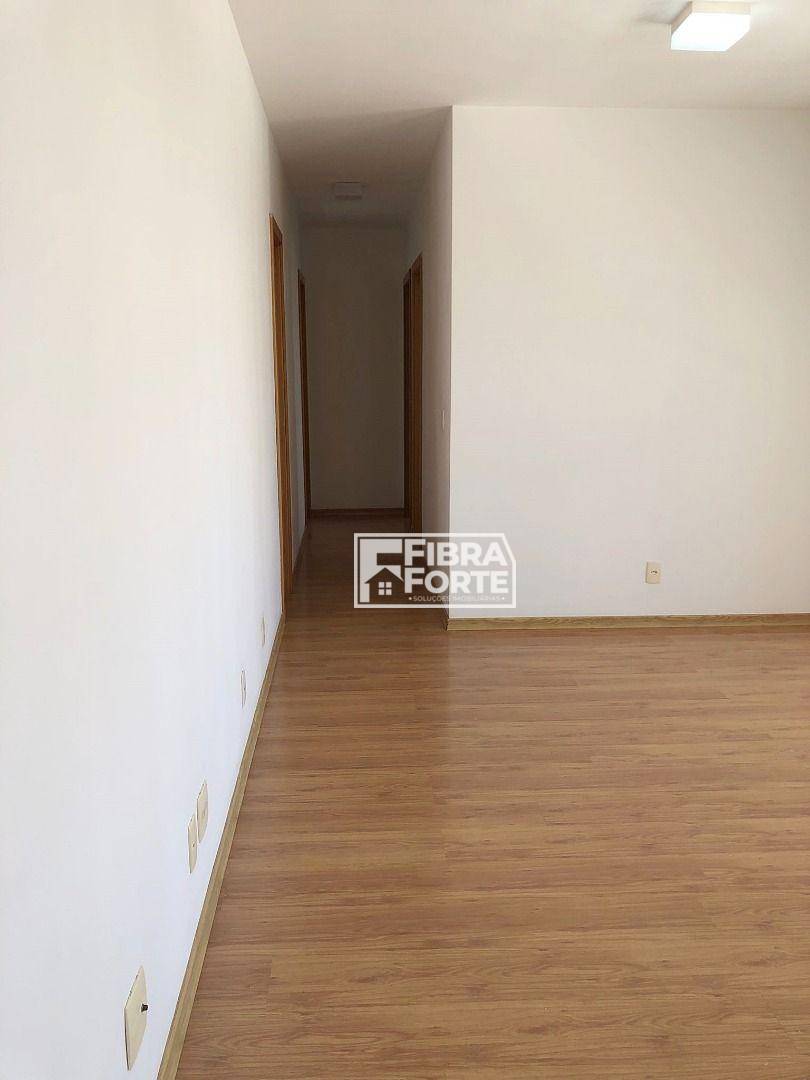 Apartamento à venda com 3 quartos, 80m² - Foto 5