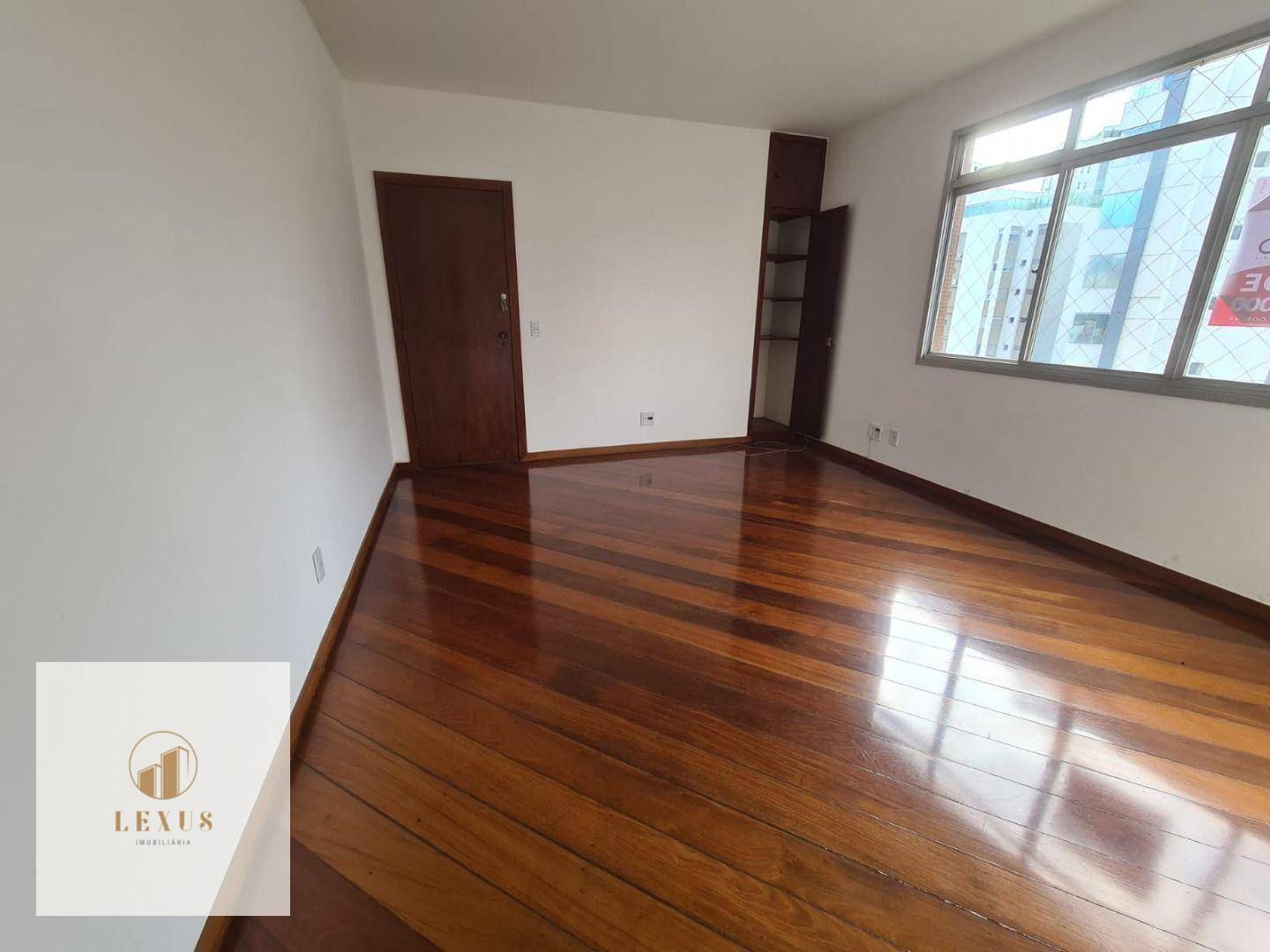 Apartamento à venda com 3 quartos, 85m² - Foto 3