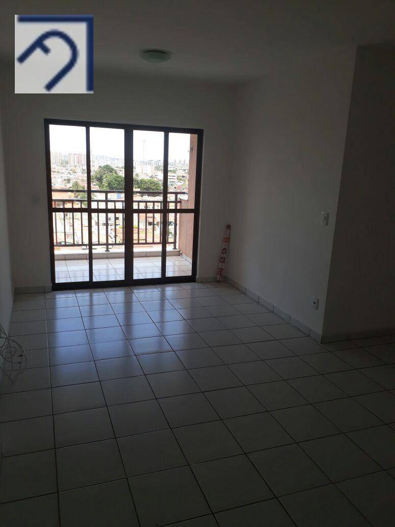 Apartamento para alugar com 3 quartos, 80m² - Foto 3