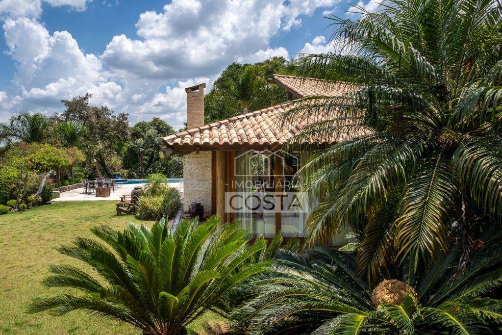 Casa de Condomínio à venda e aluguel com 5 quartos, 710m² - Foto 3