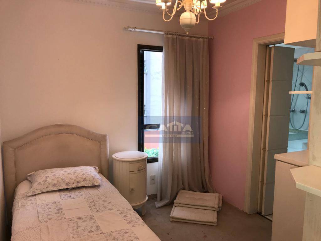 Apartamento à venda com 3 quartos, 156m² - Foto 11