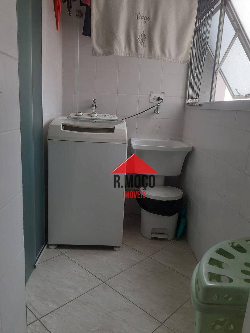 Apartamento à venda com 3 quartos, 70m² - Foto 15