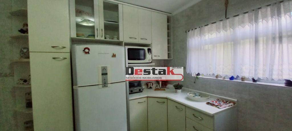 Sobrado à venda com 2 quartos, 138m² - Foto 26