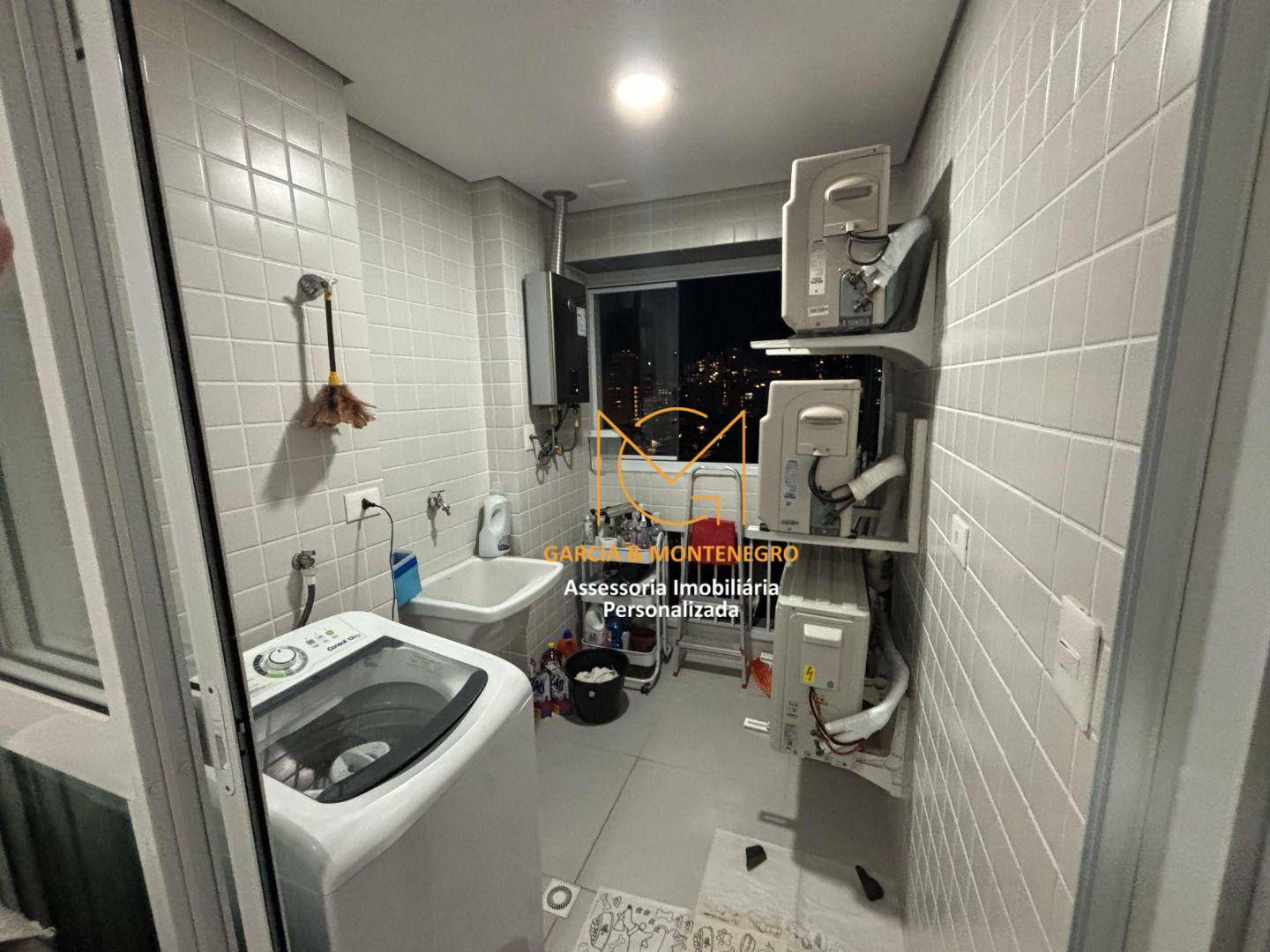 Apartamento para alugar com 2 quartos, 70m² - Foto 13