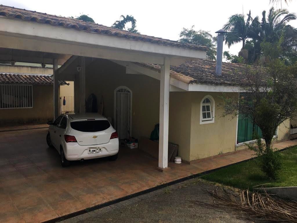 Casa de Condomínio à venda com 3 quartos, 350m² - Foto 2