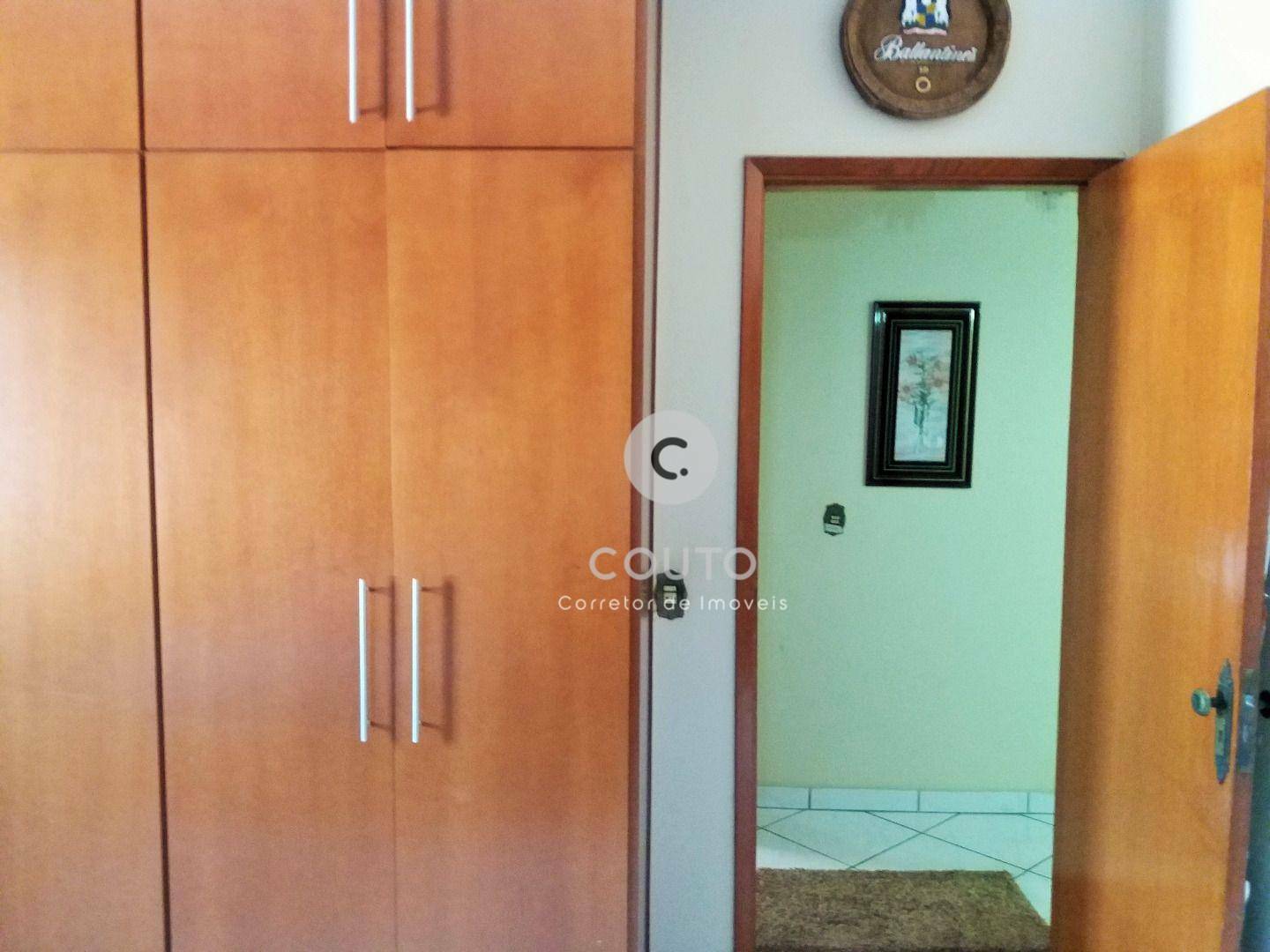 Casa à venda com 4 quartos, 400m² - Foto 29