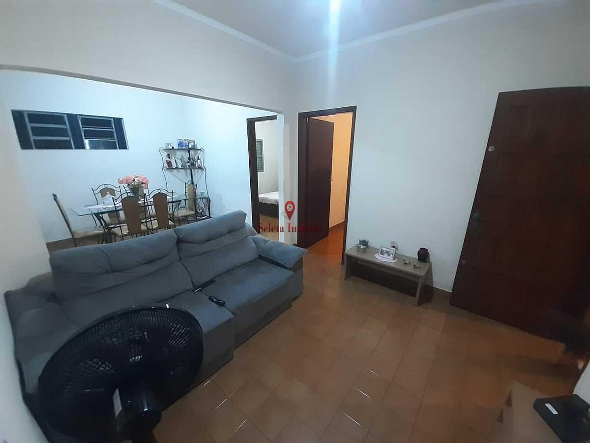 Casa à venda com 3 quartos, 270m² - Foto 9