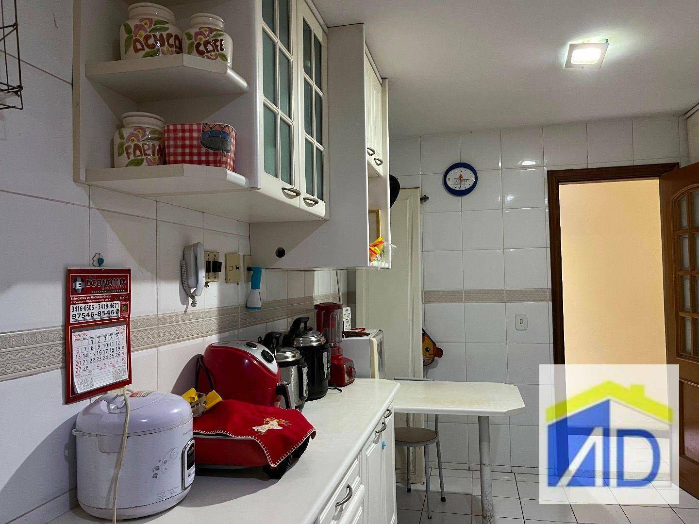 Apartamento à venda com 3 quartos, 191m² - Foto 16