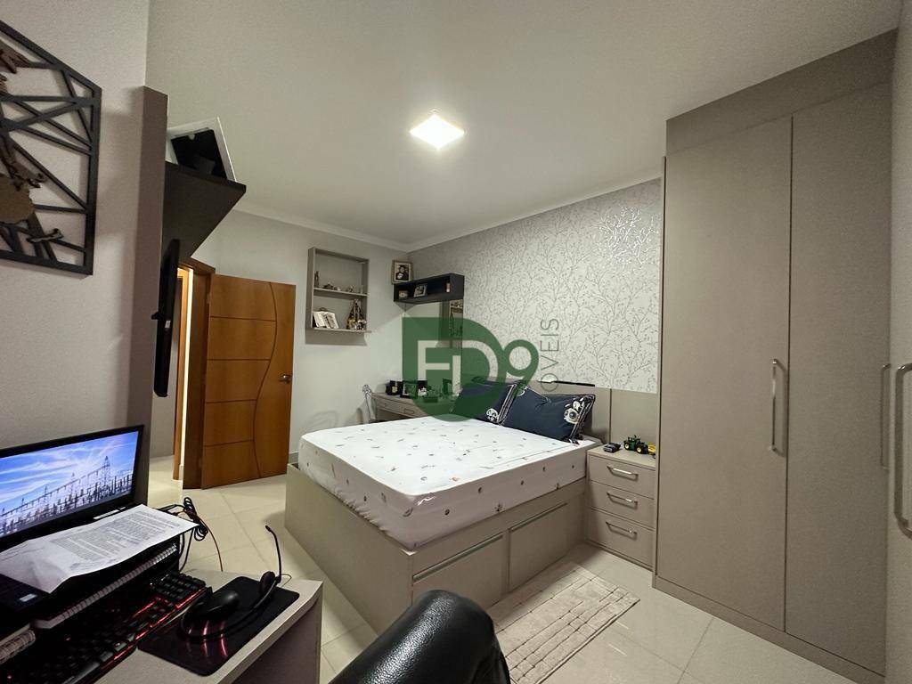 Casa à venda com 3 quartos, 130m² - Foto 8