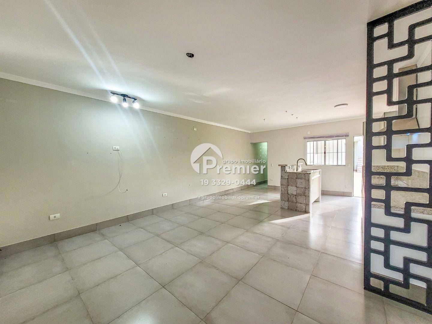 Casa à venda e aluguel com 3 quartos, 204m² - Foto 4