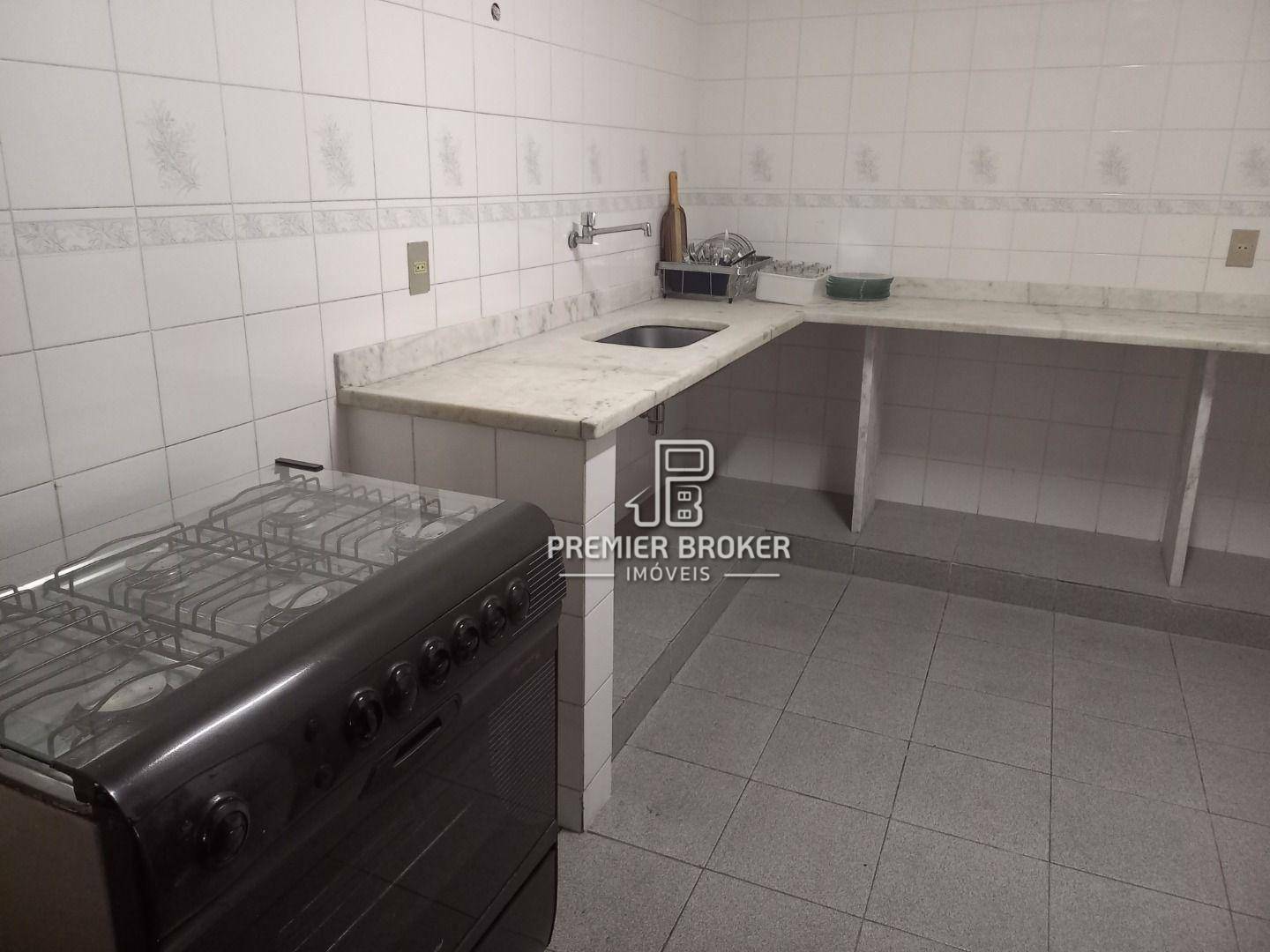 Apartamento à venda com 2 quartos, 104m² - Foto 29