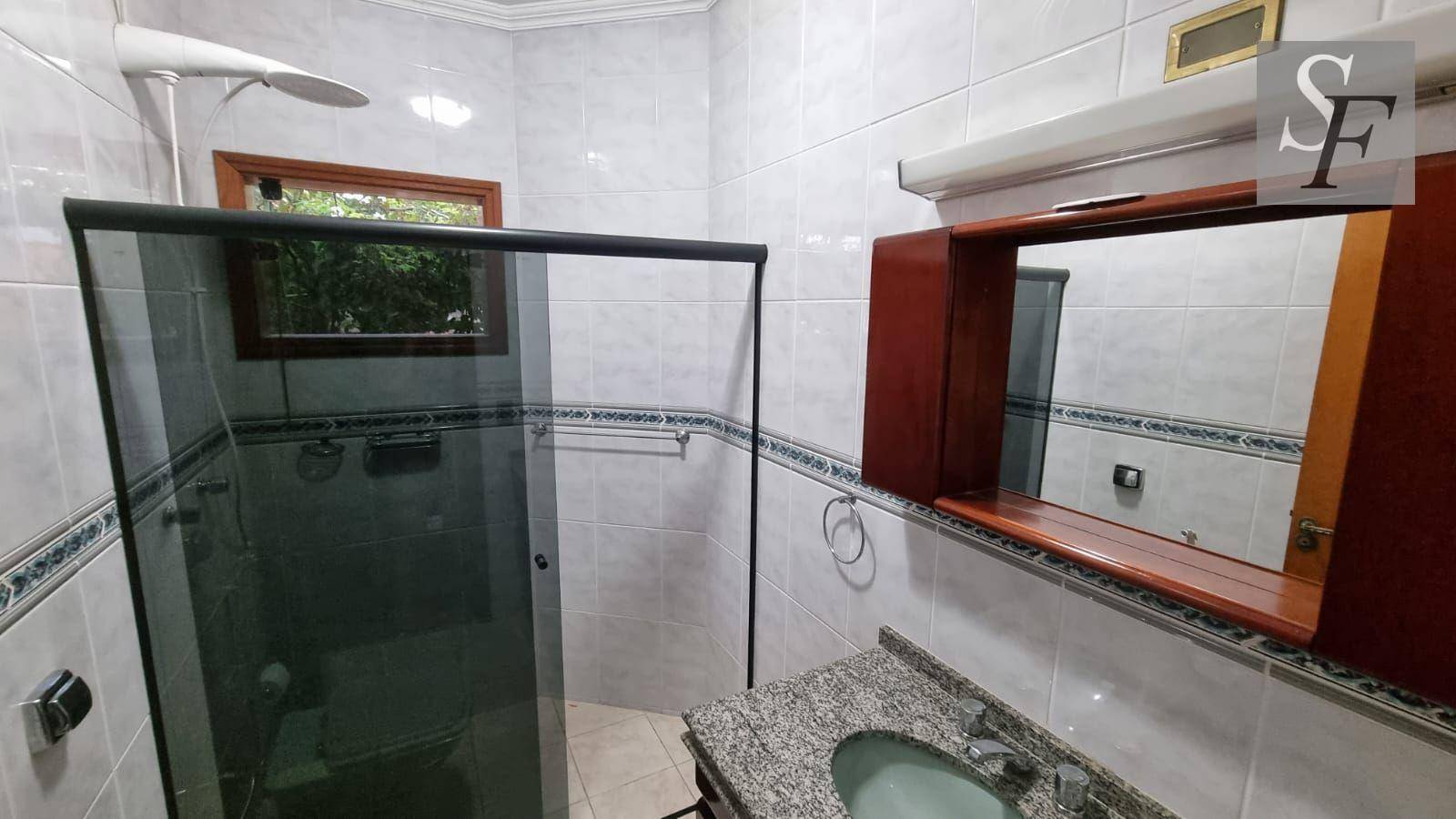 Sobrado para alugar com 3 quartos, 302m² - Foto 38