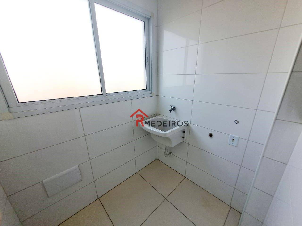 Apartamento à venda com 2 quartos, 60m² - Foto 17