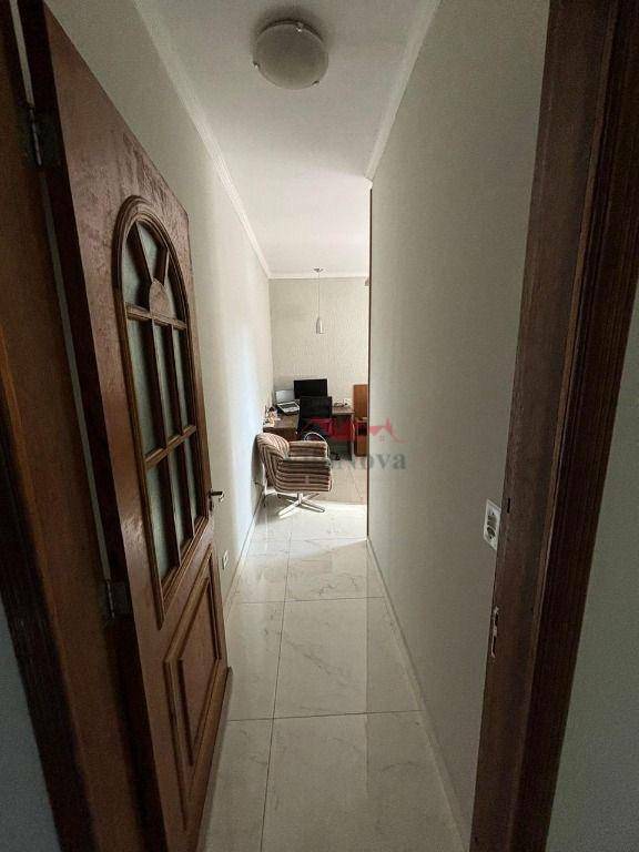 Sobrado à venda e aluguel com 3 quartos, 208m² - Foto 28