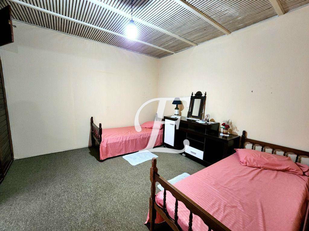 Chácara à venda com 4 quartos, 400m² - Foto 35