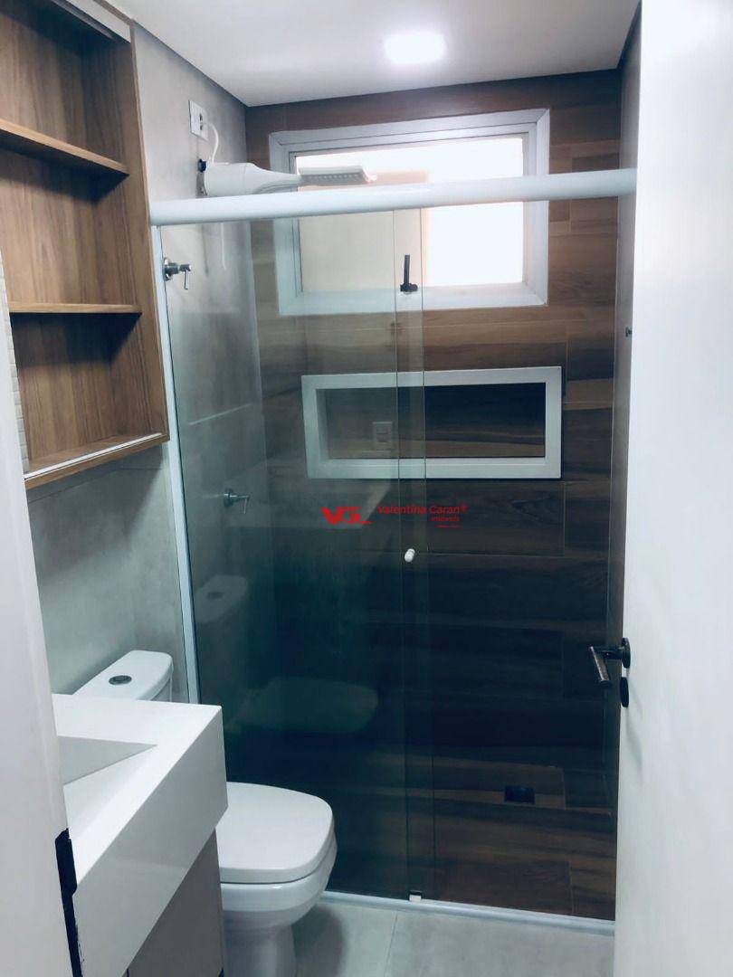 Apartamento para alugar com 3 quartos, 84m² - Foto 8