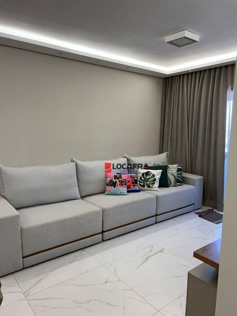 Apartamento à venda com 3 quartos, 90m² - Foto 5