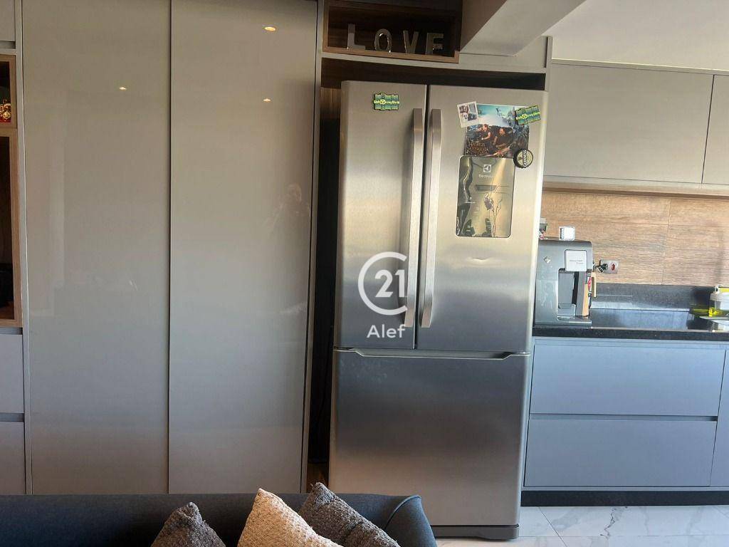 Apartamento à venda com 2 quartos, 79m² - Foto 6