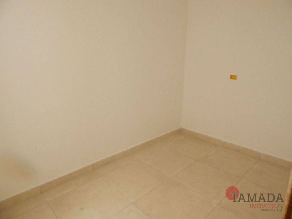 Sobrado à venda com 3 quartos, 120m² - Foto 13