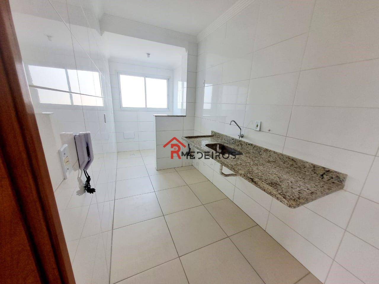 Apartamento à venda com 2 quartos, 60m² - Foto 15