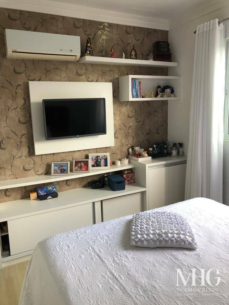 Apartamento à venda com 2 quartos, 63m² - Foto 18