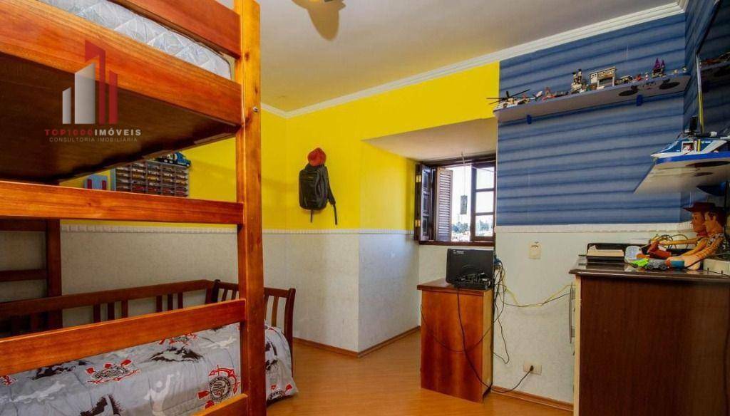 Casa à venda com 4 quartos, 175m² - Foto 16