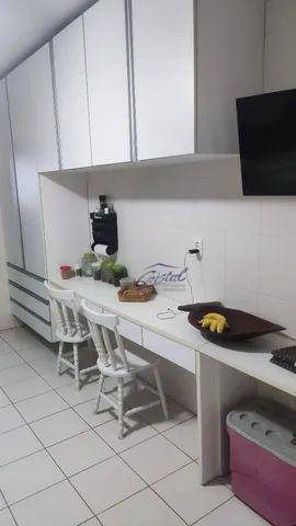 Apartamento à venda com 3 quartos, 140m² - Foto 8