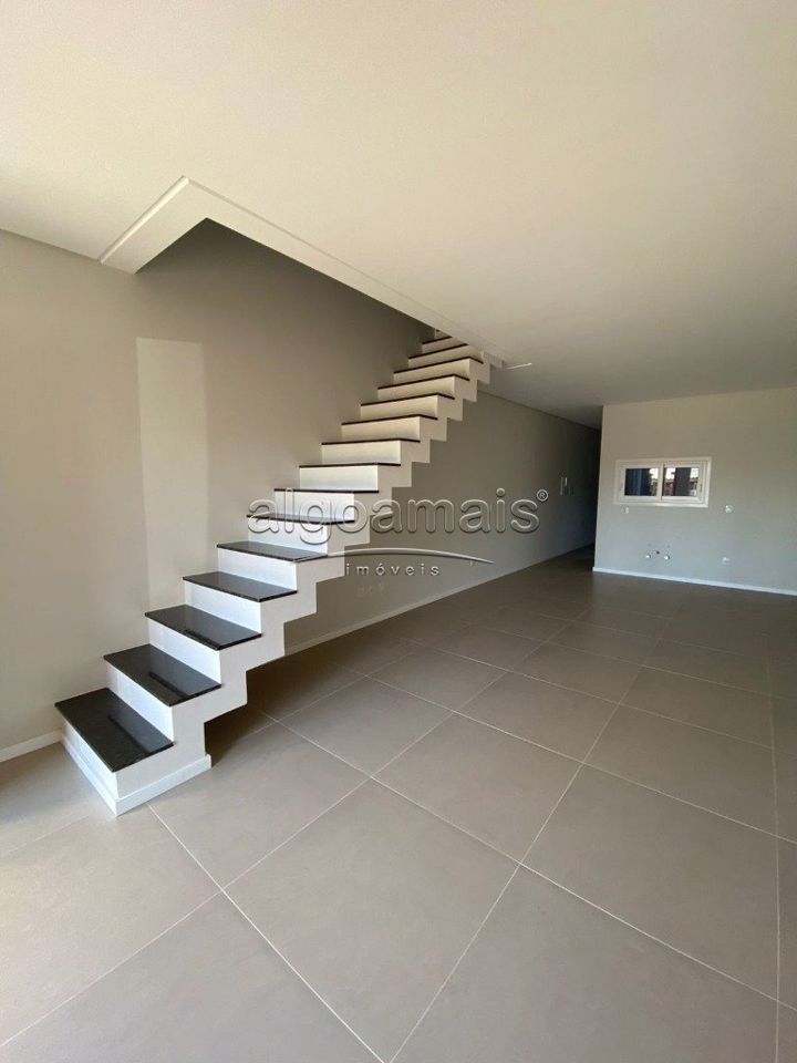 Casa à venda com 3 quartos, 100m² - Foto 6