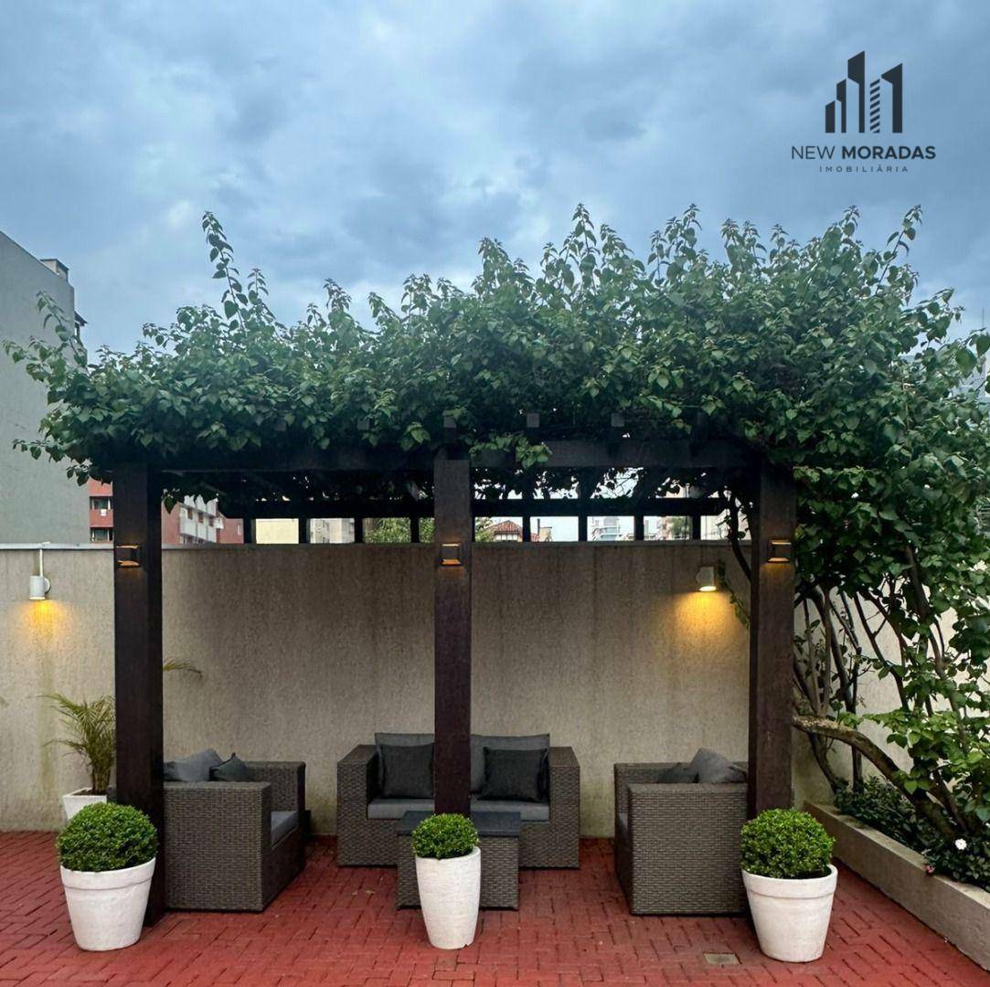 Apartamento à venda com 2 quartos, 68m² - Foto 30