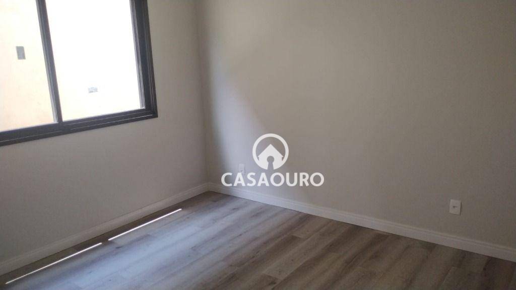 Casa de Condomínio à venda com 4 quartos, 298m² - Foto 17