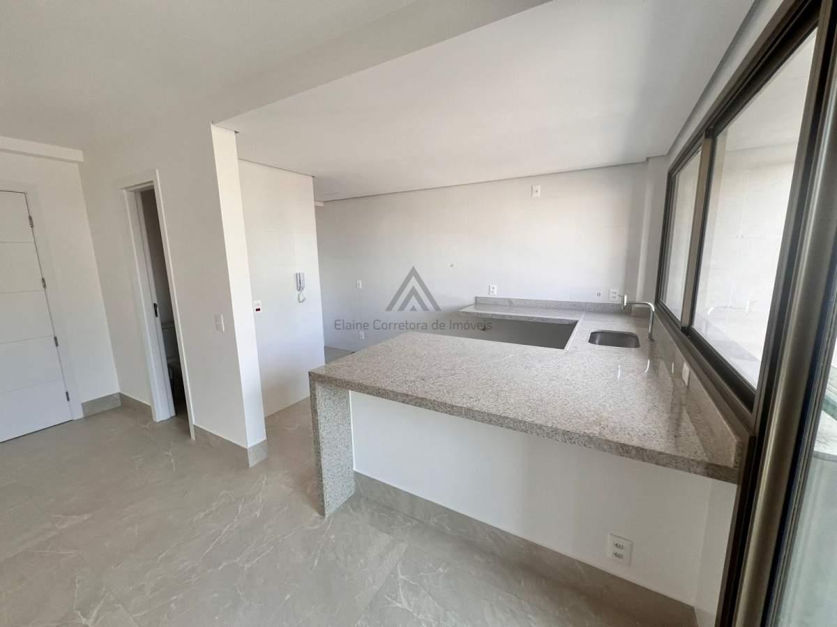 Apartamento à venda com 3 quartos, 86m² - Foto 4