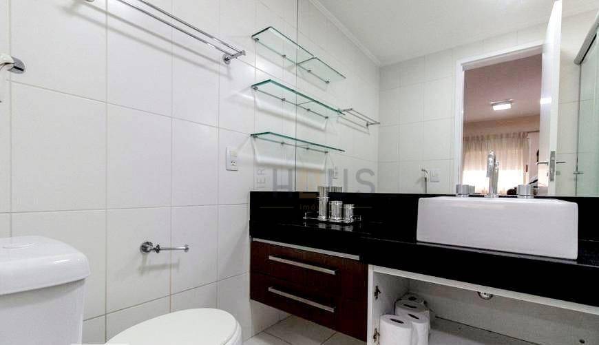 Apartamento à venda com 3 quartos, 140m² - Foto 15